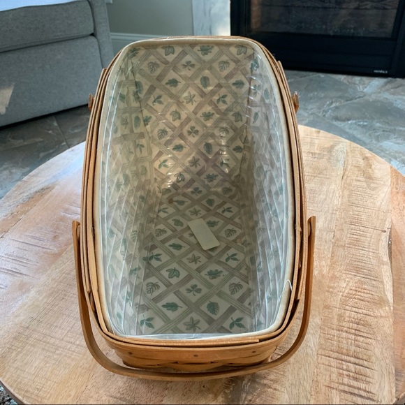 Longaberger Basket - Picture 2 of 15